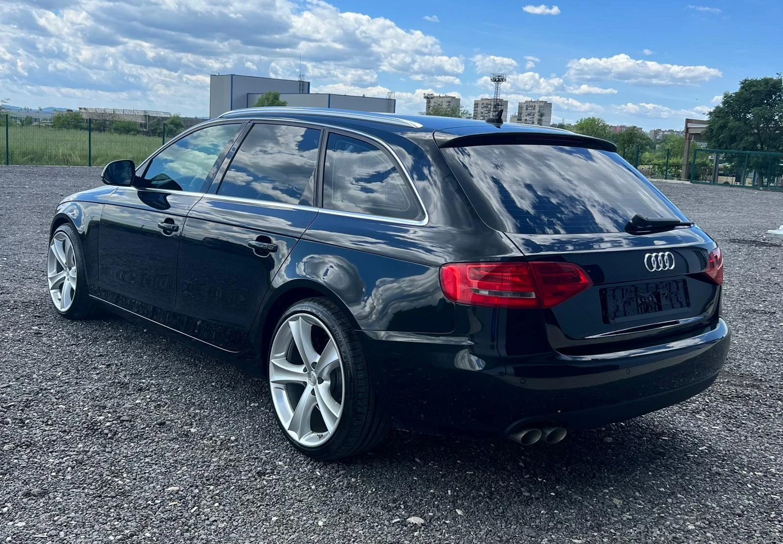 Audi A4 2.0TDI/143кс./6ск, снимка 4 - Автомобили и джипове - 54714265
