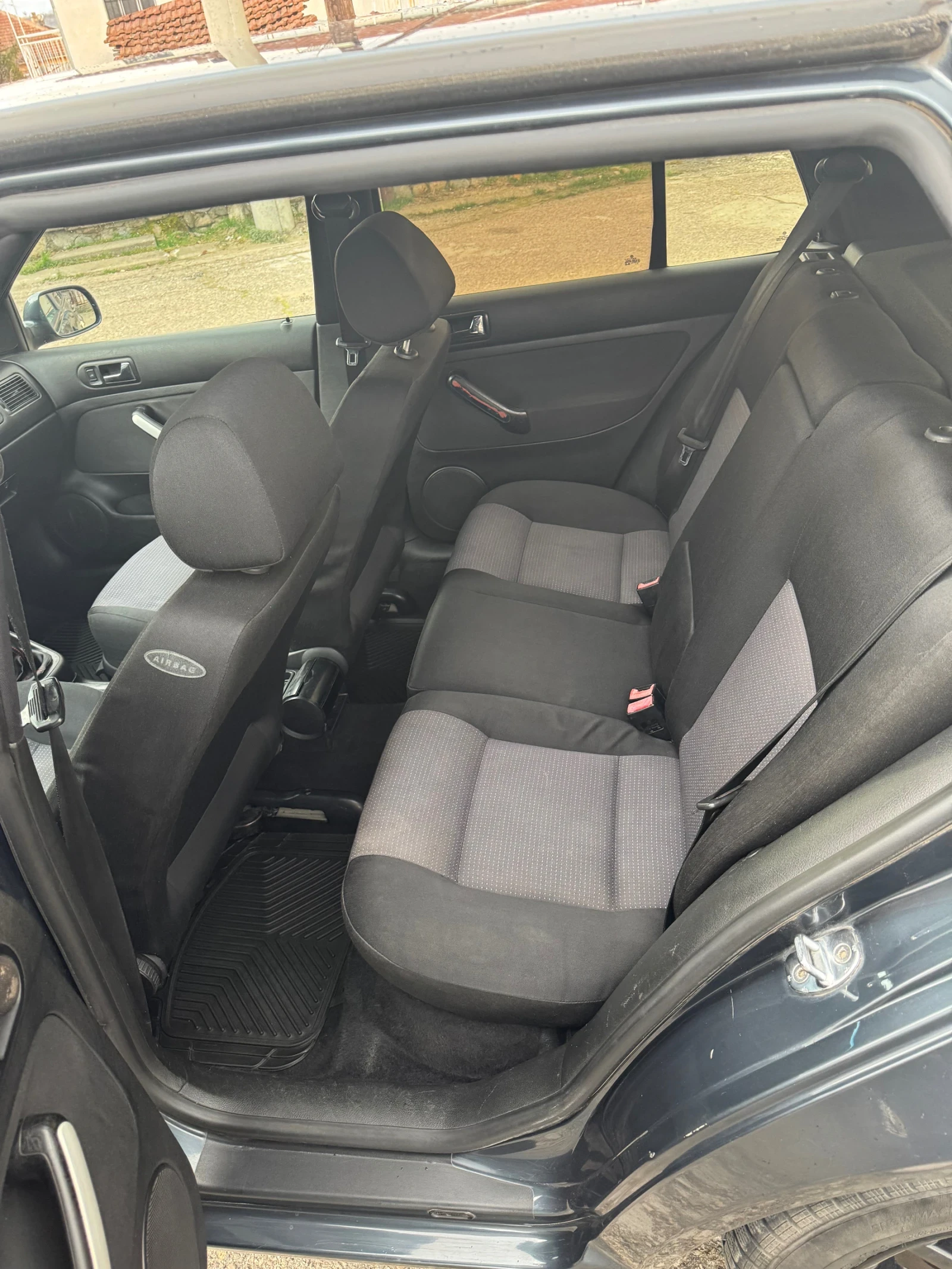 VW Golf, снимка 17 - Автомобили и джипове - 54807932