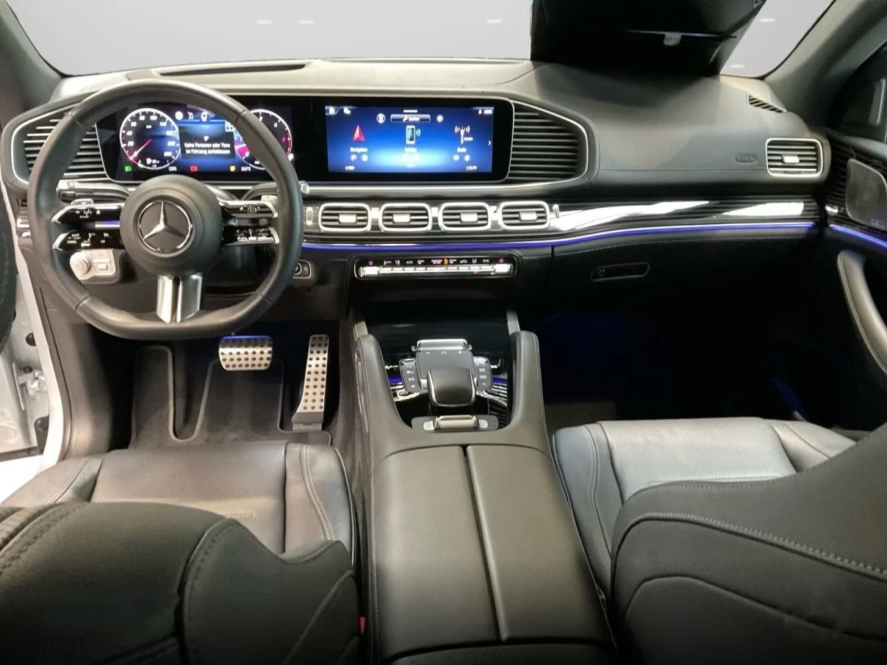 Mercedes-Benz GLE 450 d / 4M / AMG / COUPE / BURM / 360 / HEAD-UP/ NIGHT, снимка 11 - Автомобили и джипове - 54883458