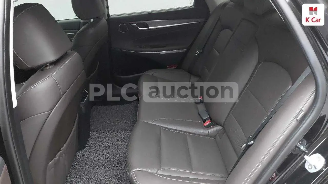 Hyundai Grandeur 3.0| 360| ОБДУХВАНЕ| HEAD-UP| ВКЛ.ТЕХНОТЕСТ, снимка 14 - Автомобили и джипове - 54910960