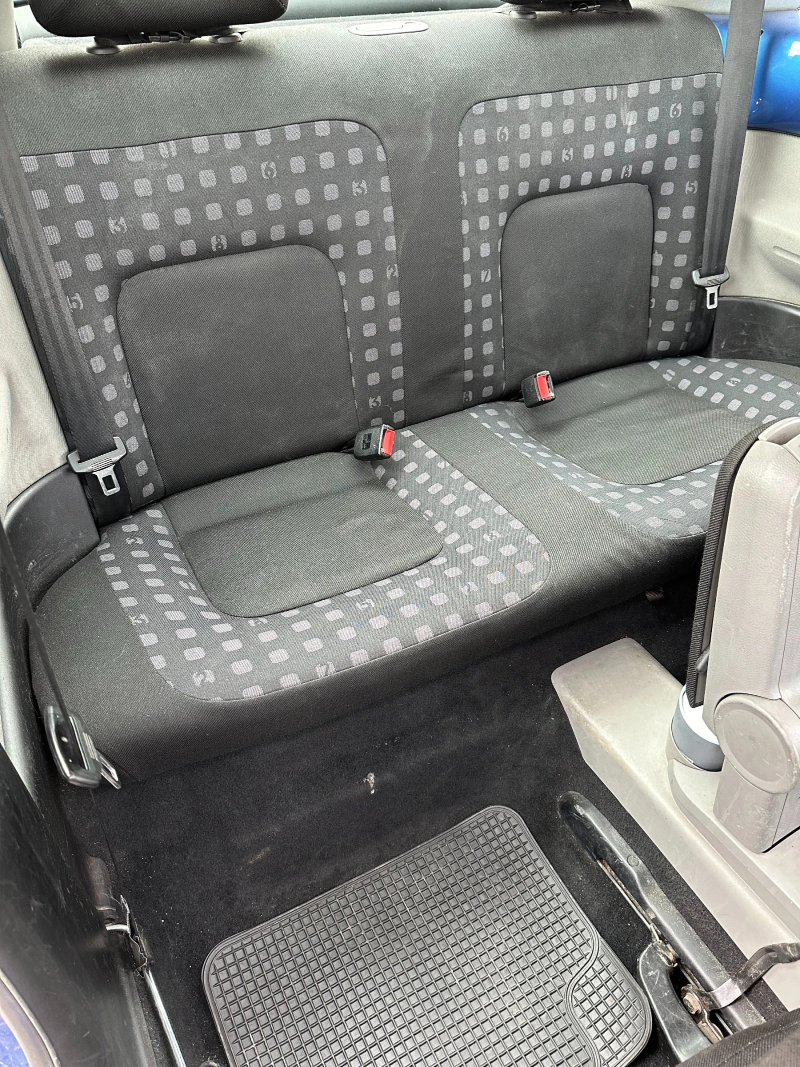 VW New beetle, снимка 5 - Автомобили и джипове - 54911255