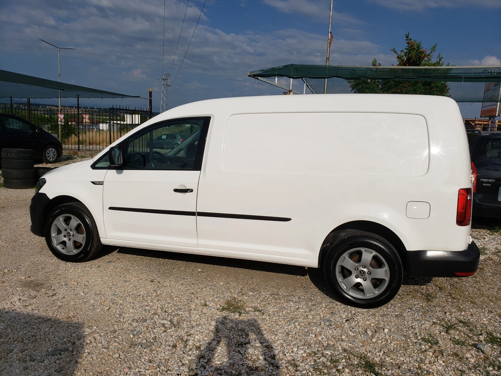 VW Caddy 2.0 TDI MAXI, снимка 2 - Автомобили и джипове - 54993439