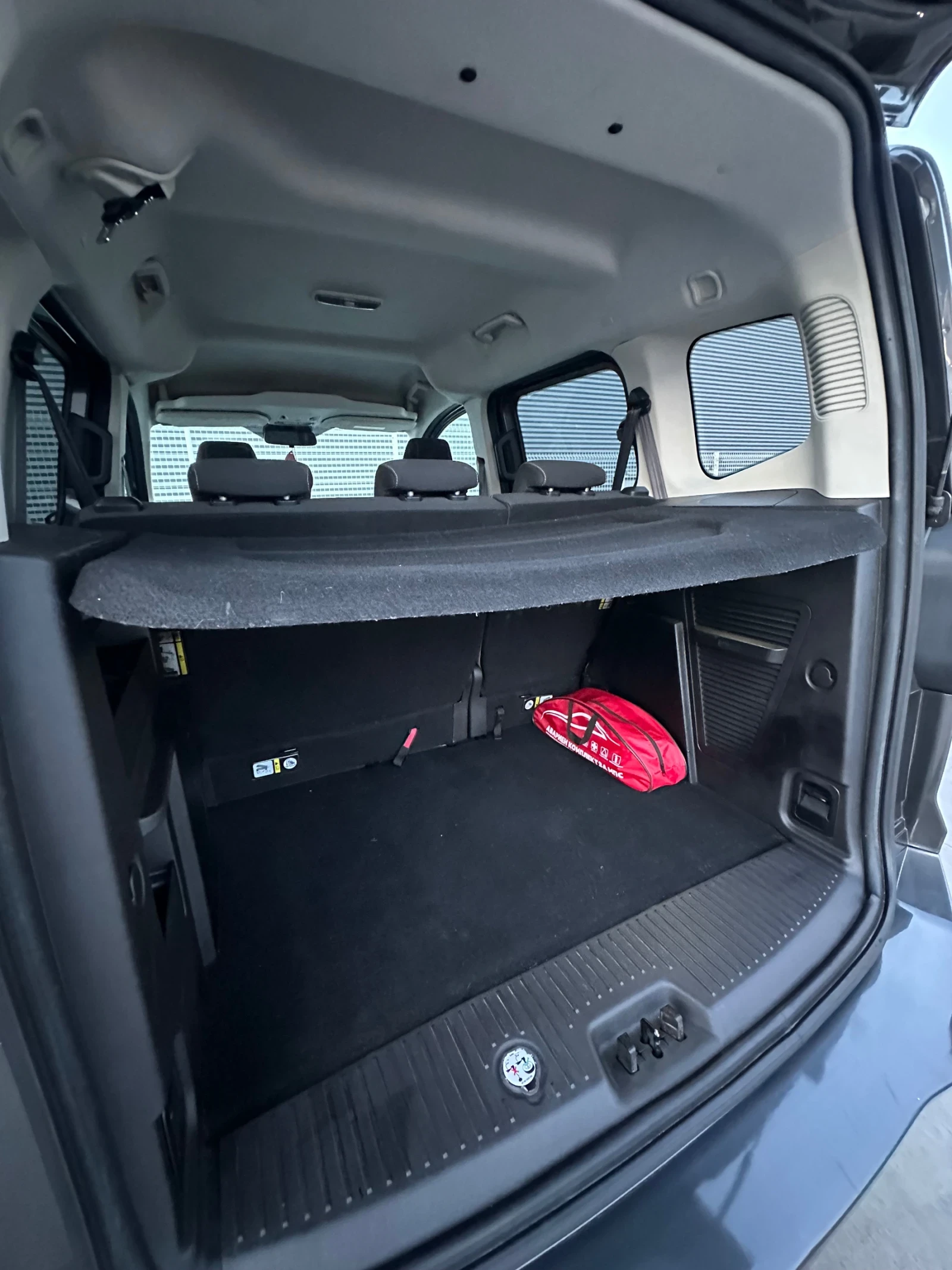 Ford Courier Tourneo Courier , Connect , снимка 10 - Автомобили и джипове - 55019481