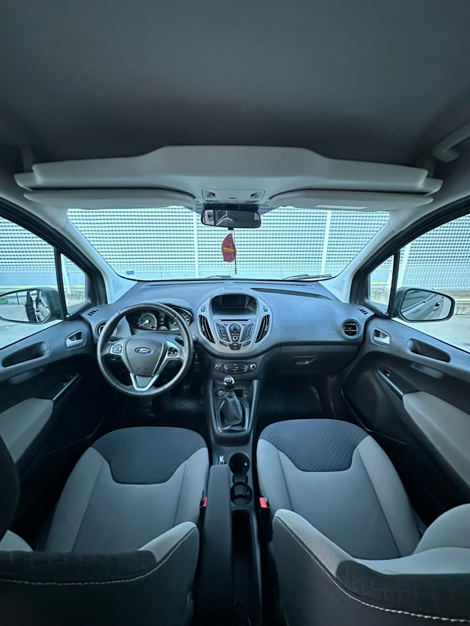 Ford Courier Tourneo Courier , Connect , снимка 13 - Автомобили и джипове - 55019481