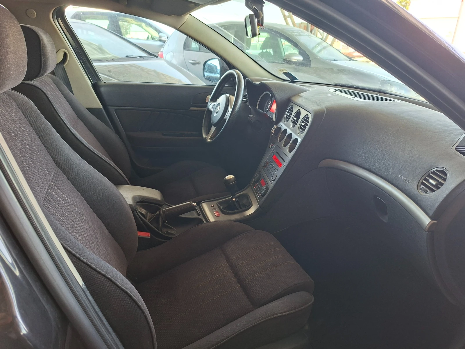 Alfa Romeo 159 sportwagon 1.9JTDm-150кс., снимка 8 - Автомобили и джипове - 55058757