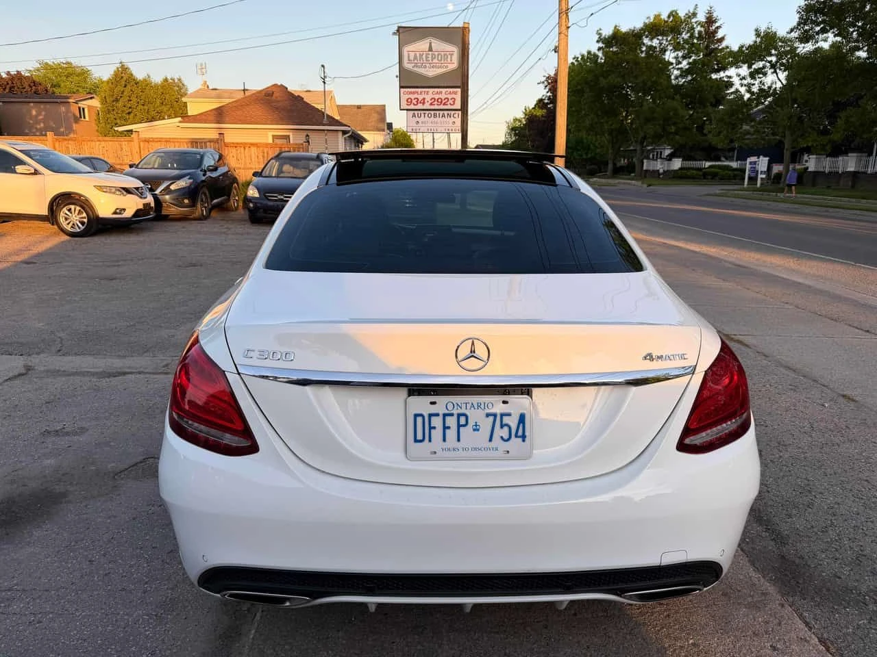 Mercedes-Benz C 300 4MATIC * AMG PACK* 360 КАМЕРА* ПАНОРАМА* , снимка 5 - Автомобили и джипове - 55167330