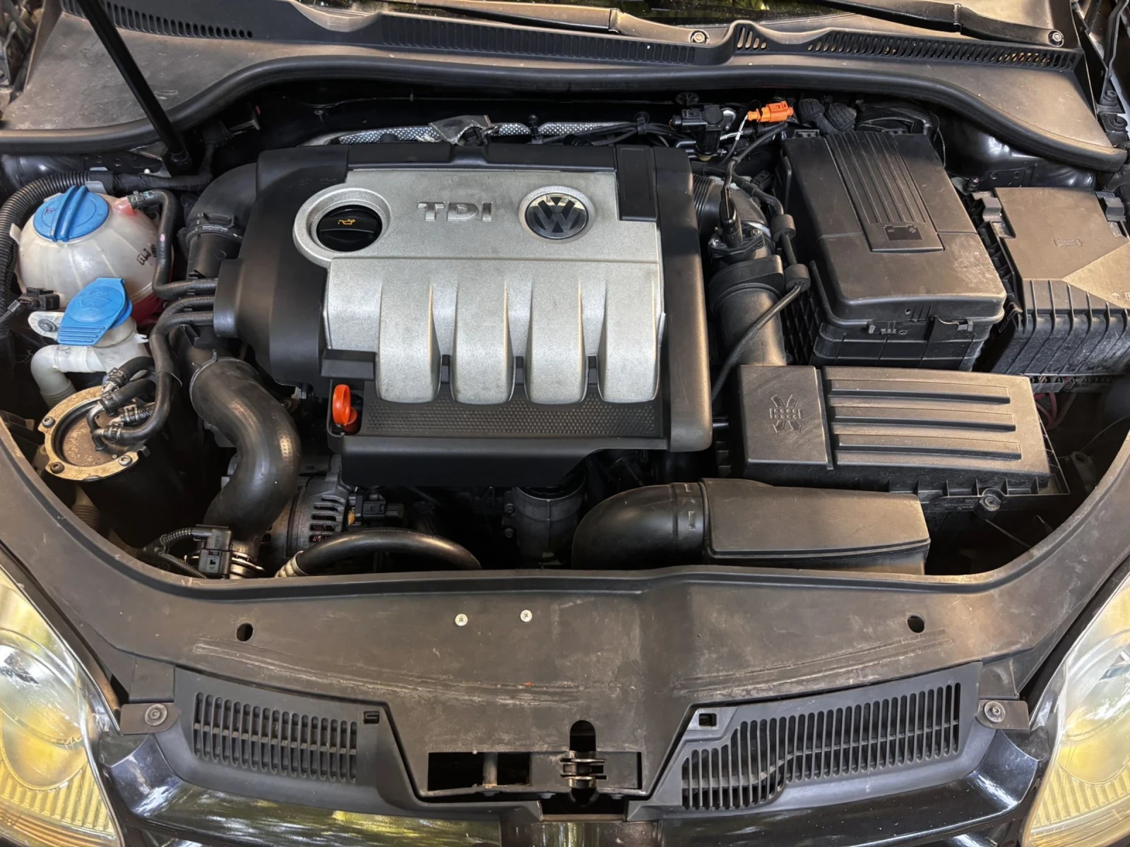 VW Golf, снимка 8 - Автомобили и джипове - 55249803