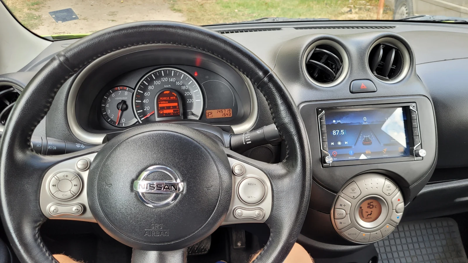 Nissan Micra 1.2i АВТОМАТ, снимка 11 - Автомобили и джипове - 55843998