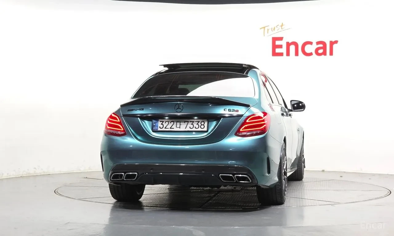 Mercedes-Benz C 63 AMG * HEAD UP* BUCKET SEATS * ФИКСИРАНА ЦЕНА* , снимка 4 - Автомобили и джипове - 56131139