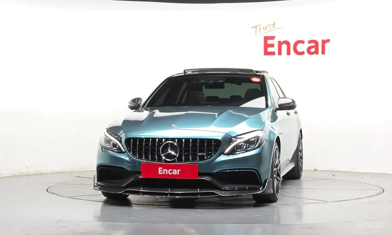 Mercedes-Benz C 63 AMG * HEAD UP* BUCKET SEATS * ФИКСИРАНА ЦЕНА* , снимка 3 - Автомобили и джипове - 56131139