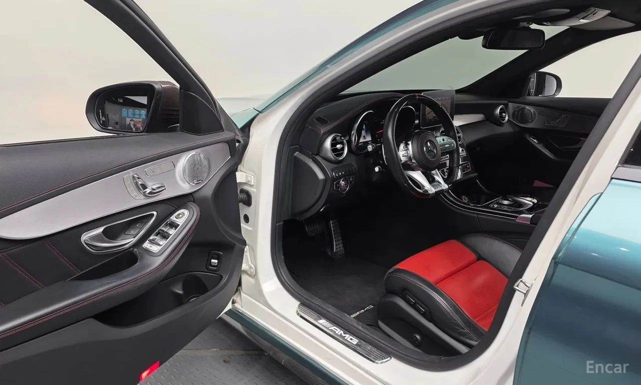 Mercedes-Benz C 63 AMG * HEAD UP* BUCKET SEATS * ФИКСИРАНА ЦЕНА* , снимка 10 - Автомобили и джипове - 56131139