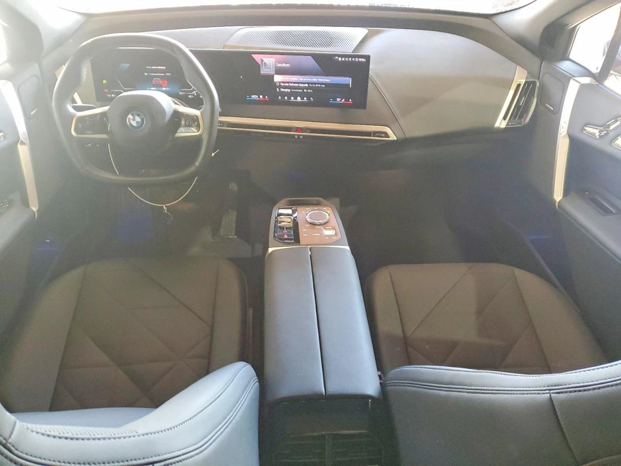 BMW iX xDrive50, снимка 8 - Автомобили и джипове - 56314302