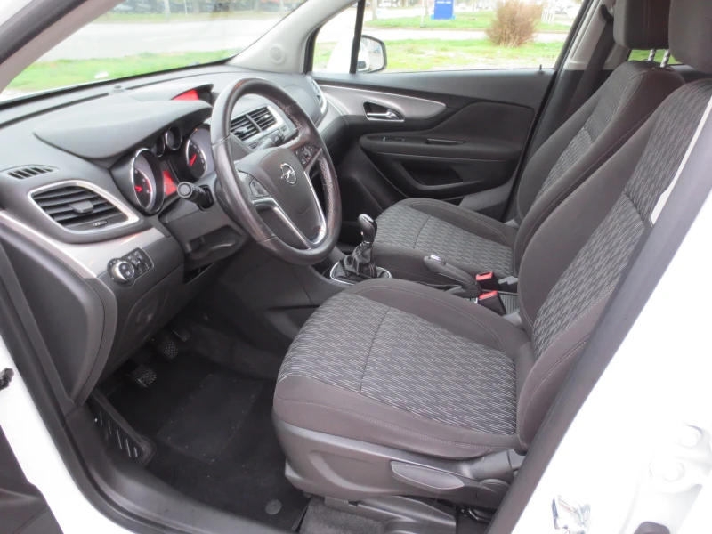 Opel Mokka 1.7 CDTI , снимка 9 - Автомобили и джипове - 52333531