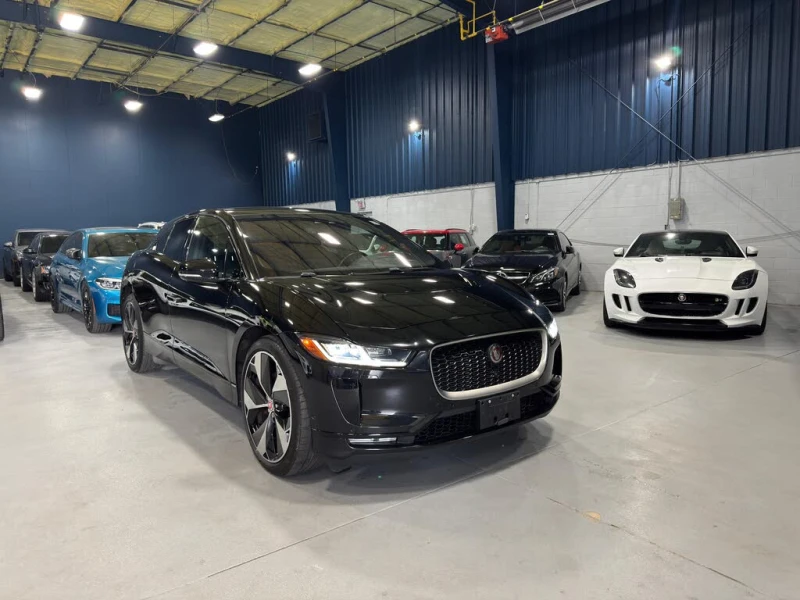 Jaguar I-Pace * АВТО КРЕДИТ* ЦЕНА ДО БГ * Сервизна история * 