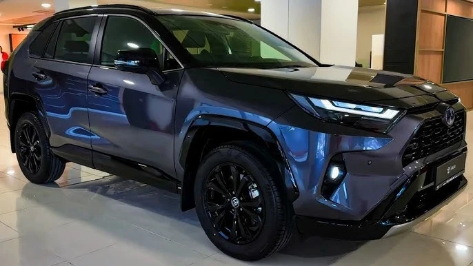 Toyota Rav4 2, 5 Hibrid 8 far