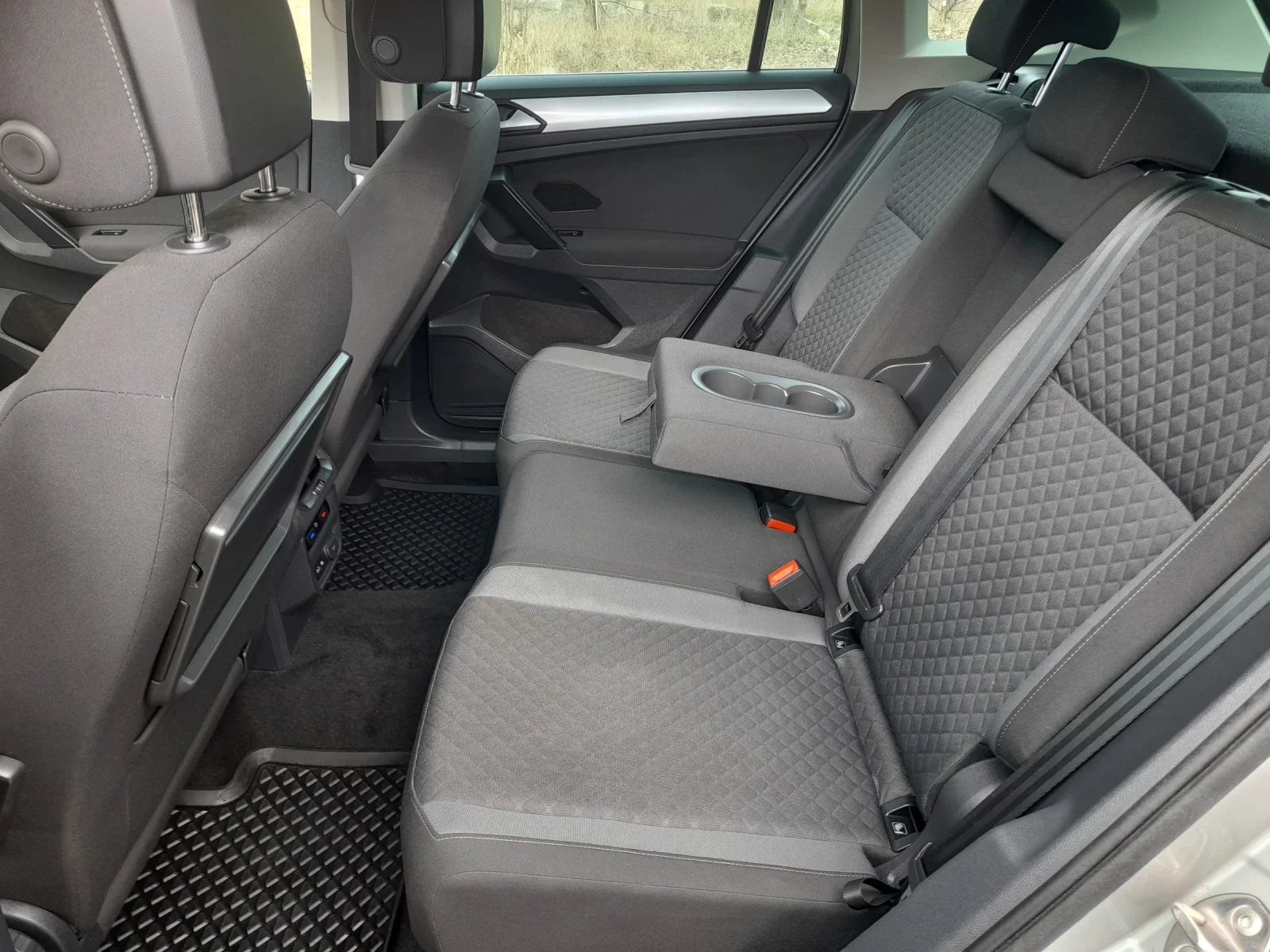 VW Tiguan 2.0 TDI - изображение 10