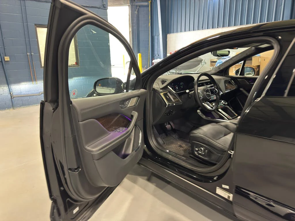 Jaguar I-Pace *  *    *   *  | Mobile.bg   5