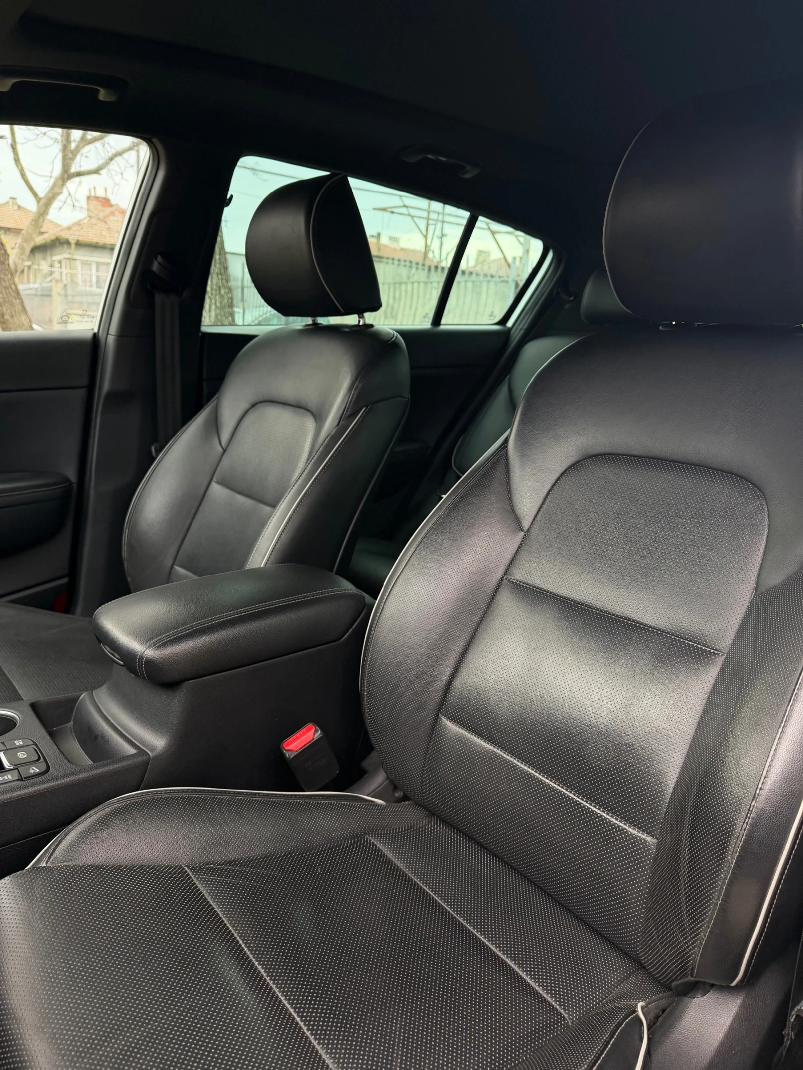 Kia Sportage 2.0 DIESEL GT-LINE AUSTRIA, снимка 6 - Автомобили и джипове - 54224590