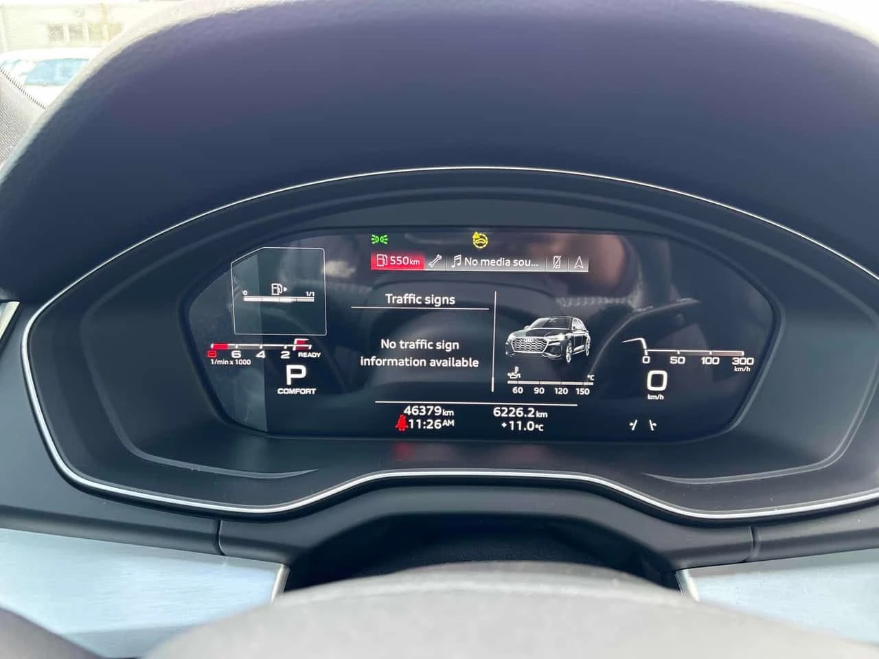 Audi Q5 Technik/ПАНОРАМА/ДИСТРОНИК/360, снимка 8 - Автомобили и джипове - 54399165