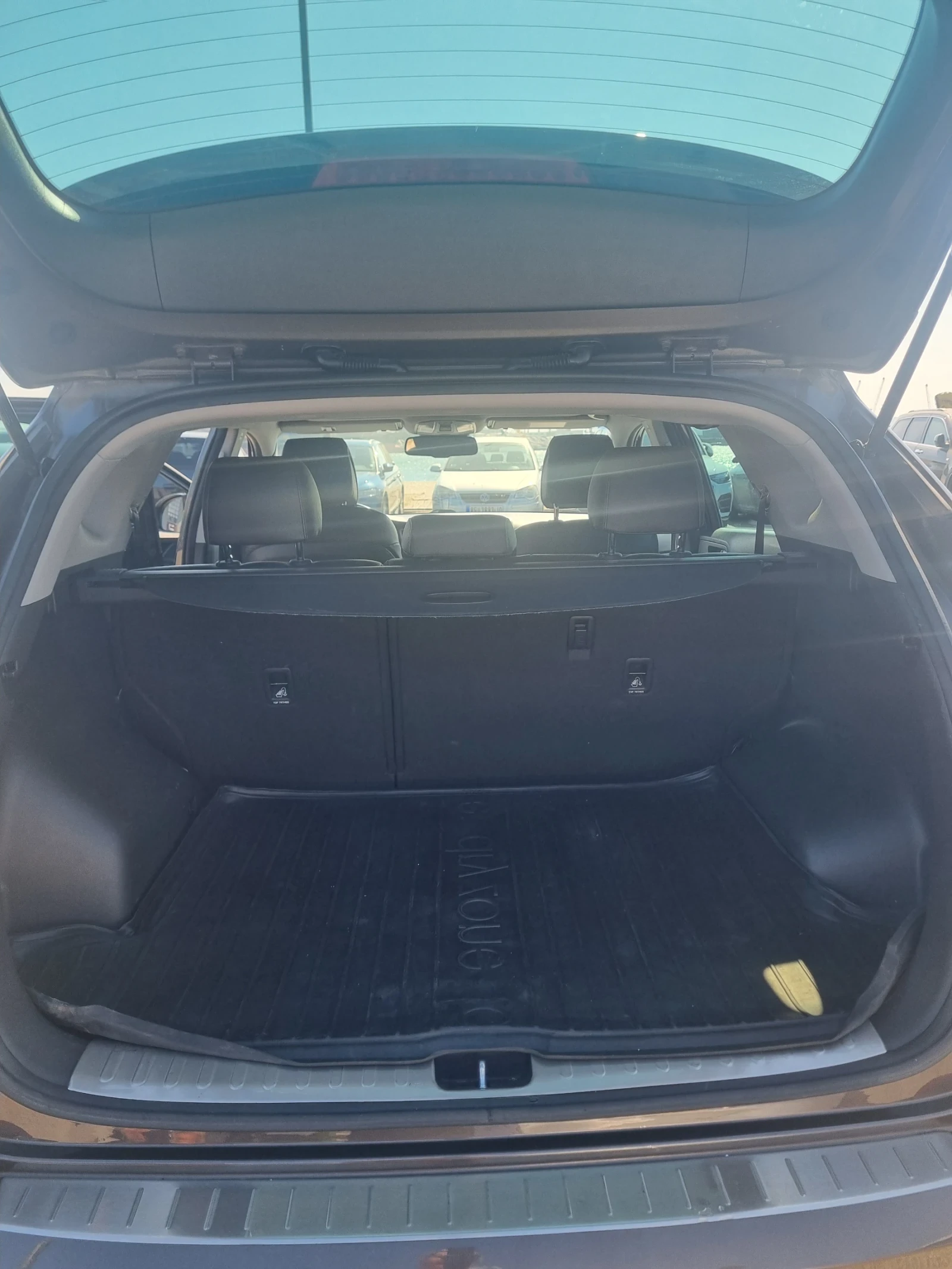 Hyundai Tucson, снимка 9 - Автомобили и джипове - 55750834