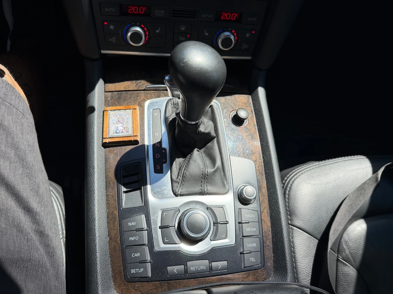 Audi Q7 3.0tdi, снимка 14 - Автомобили и джипове - 55960201