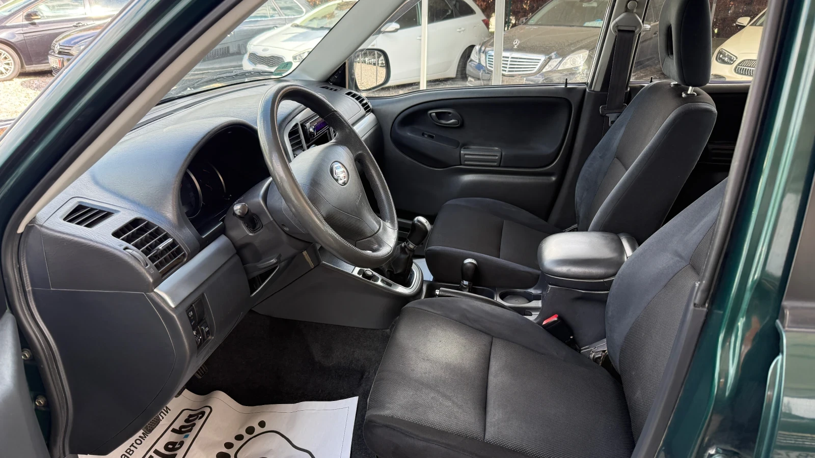 Suzuki Vitara 2.0 i 128 ps, снимка 7 - Автомобили и джипове - 56199484
