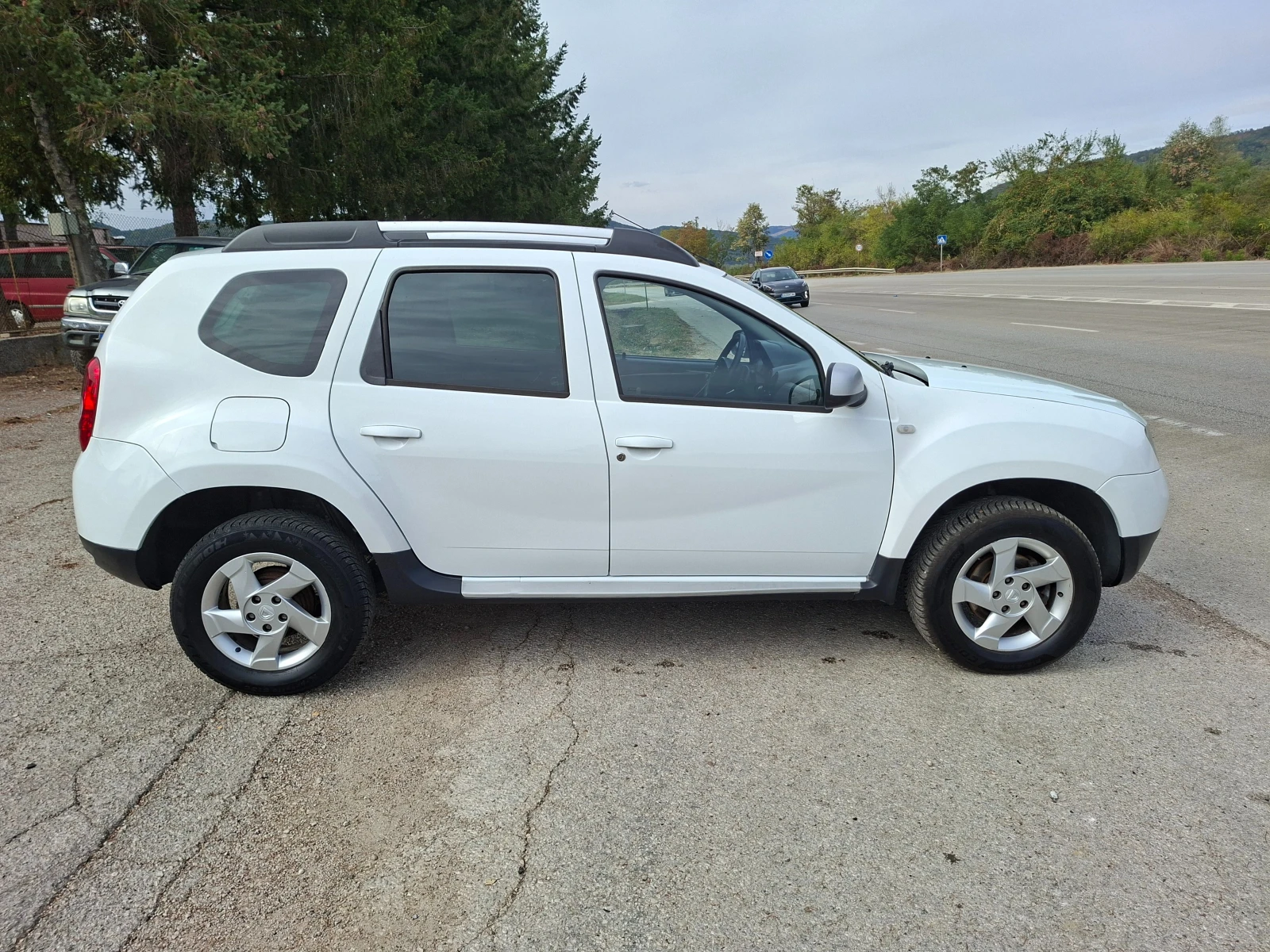 Dacia Duster 1, 5dci* 90к.с* Klima, снимка 6 - Автомобили и джипове - 56224014