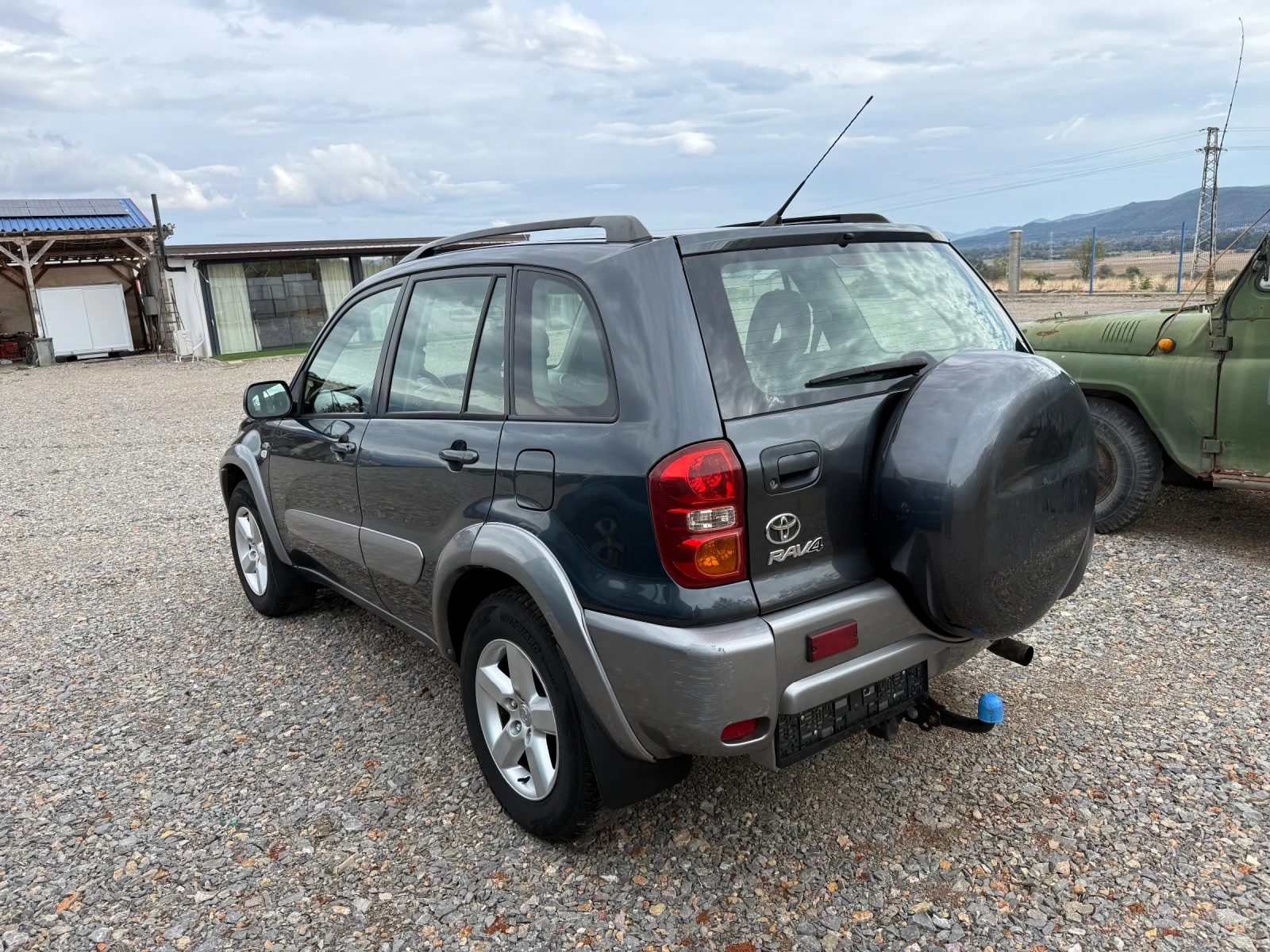 Toyota Rav4 2.0D4D 116, снимка 5 - Автомобили и джипове - 56504569