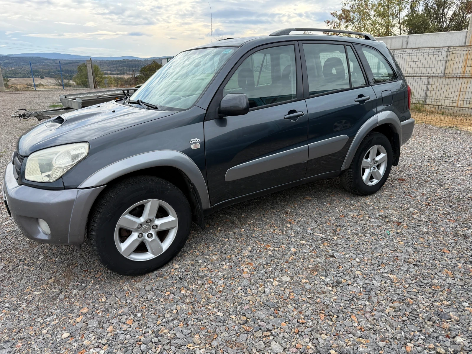 Toyota Rav4 2.0D4D 116, снимка 2 - Автомобили и джипове - 56504569