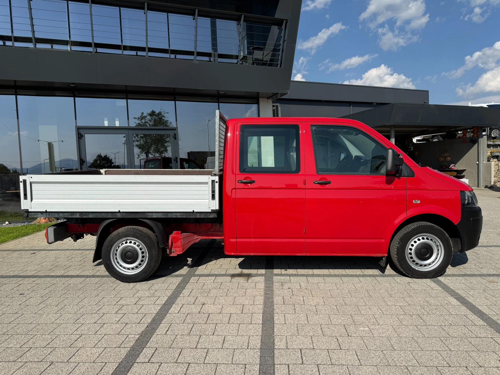 VW Transporter 2.0TDI 6-местен Климатик Euro 5, снимка 8 - Бусове и автобуси - 55357425