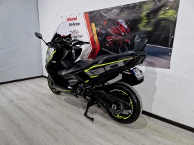 Yamaha T-max 530ie 2018г.!DX!ABS! AKRAPOVIC !, снимка 3