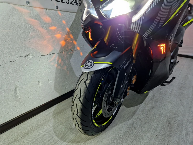 Yamaha T-max 530ie 2018г.!DX!ABS! AKRAPOVIC !, снимка 7 - Мотоциклети и мототехника - 52031397