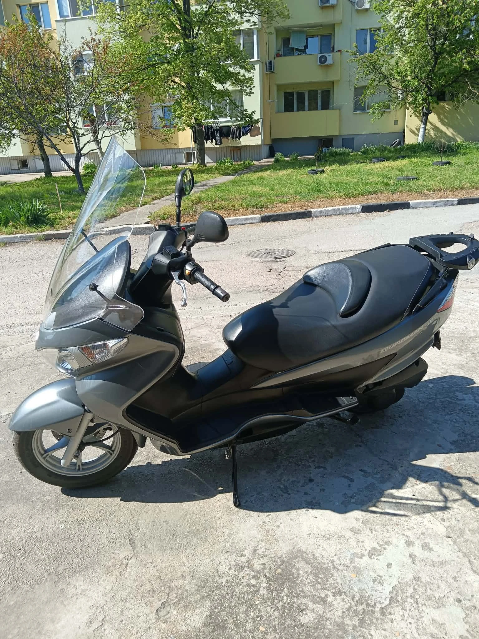Suzuki Burgman, снимка 2 - Мотоциклети и мототехника - 55382410
