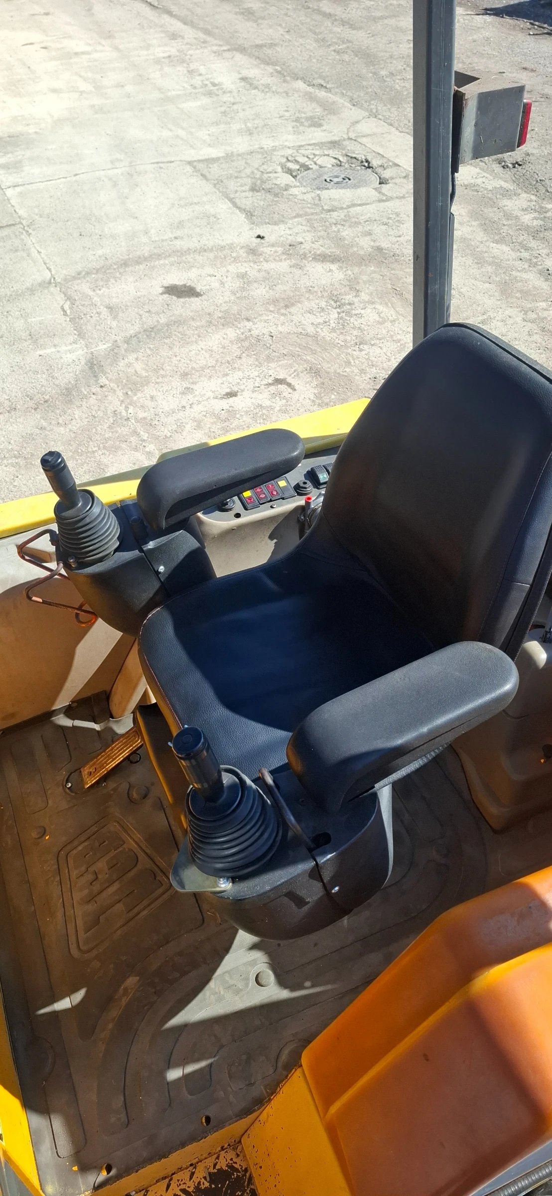 Багер JCB 1cx  - изображение 5