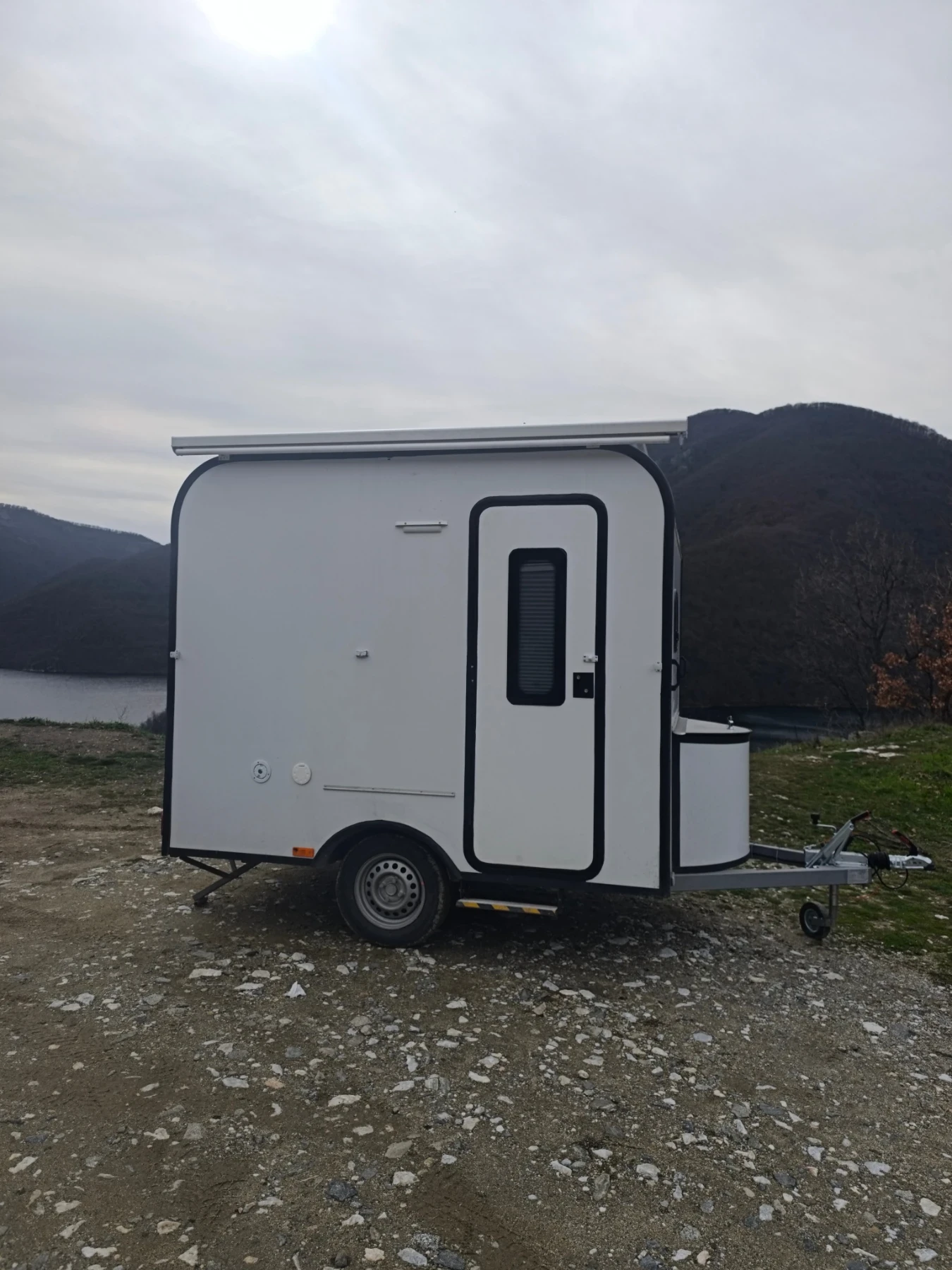 Каравана Други Мини 250 нова с гаранция - изображение 2