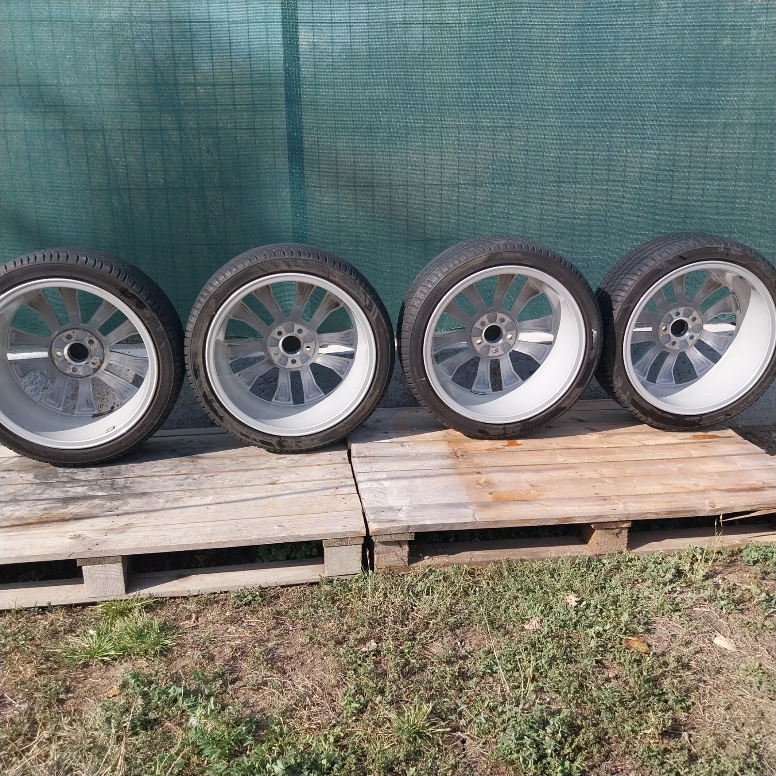    205/40R17  Skoda Fabia | Mobile.bg   5