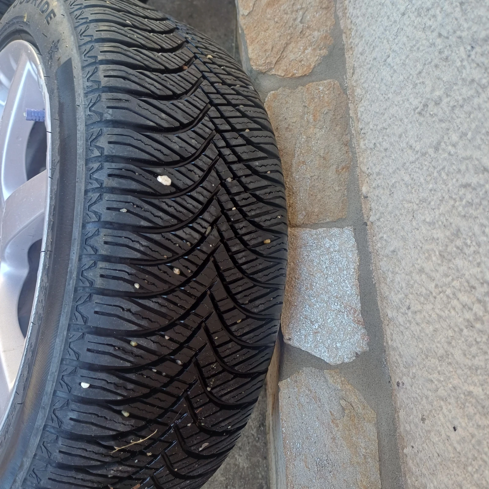 ���� � ������ 225/45R17 �� Mercedes-Benz | Mobile.bg � ����������� 1