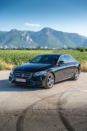 Mercedes-Benz E 220, снимка 2