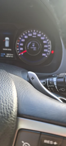 Hyundai I40 Premium, снимка 5