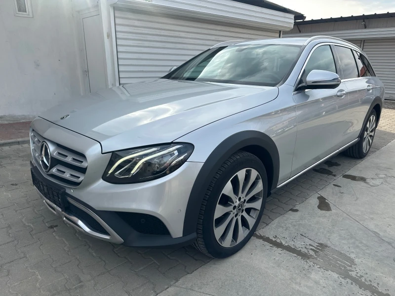 Mercedes-Benz E 220 All-Terrain 4MATIC, снимка 4 - Автомобили и джипове - 46356666