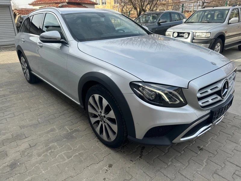 Mercedes-Benz E 220 All-Terrain 4MATIC, снимка 2 - Автомобили и джипове - 46356666