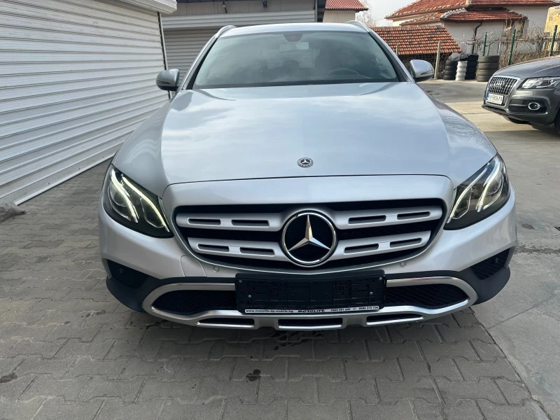 Mercedes-Benz E 220 All-Terrain 4MATIC, снимка 3 - Автомобили и джипове - 46356666