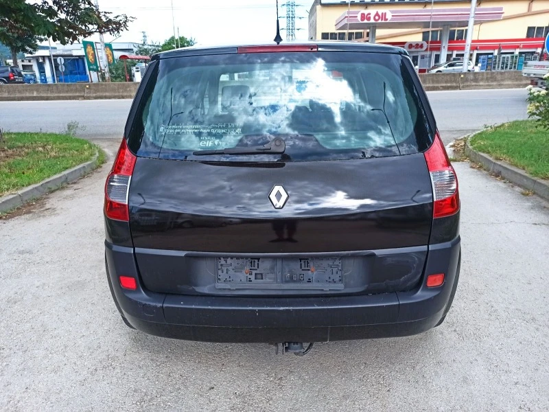 Renault Scenic 1.4I, снимка 5 - Автомобили и джипове - 46460975