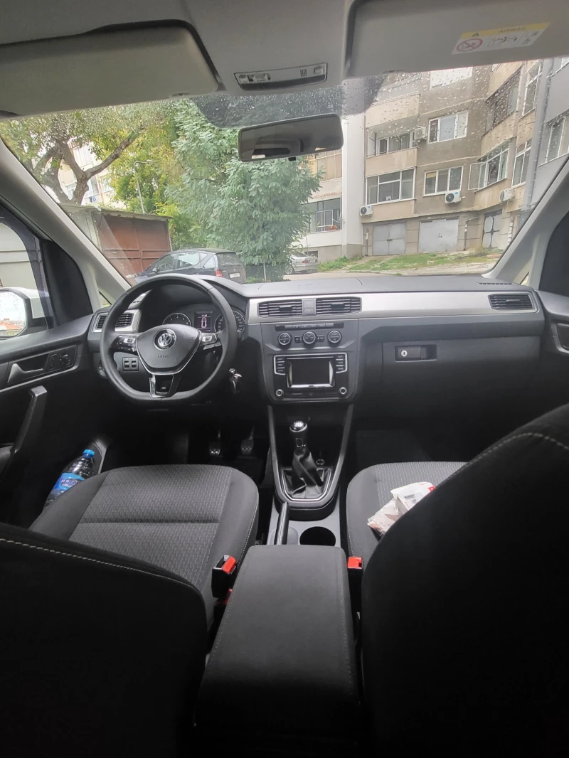 VW Caddy 1.4, снимка 15 - Автомобили и джипове - 47405511