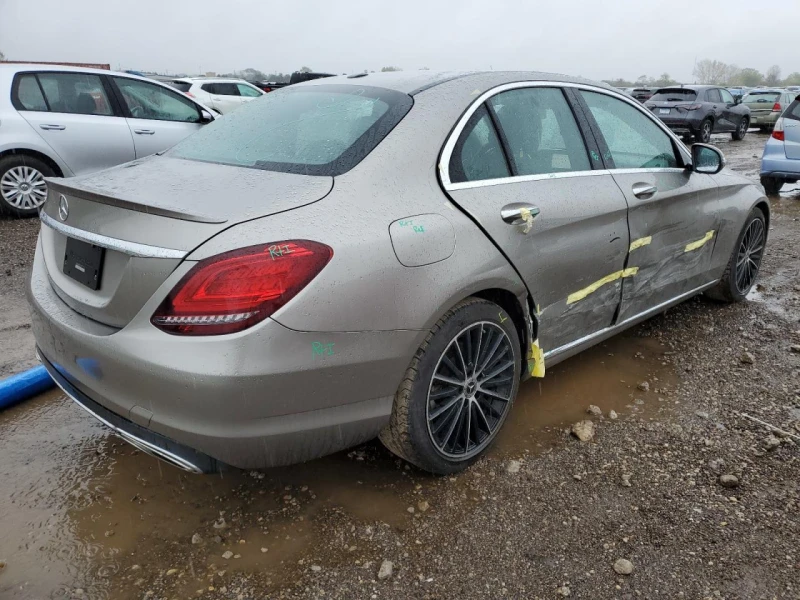 Mercedes-Benz C 300, снимка 3 - Автомобили и джипове - 47608975