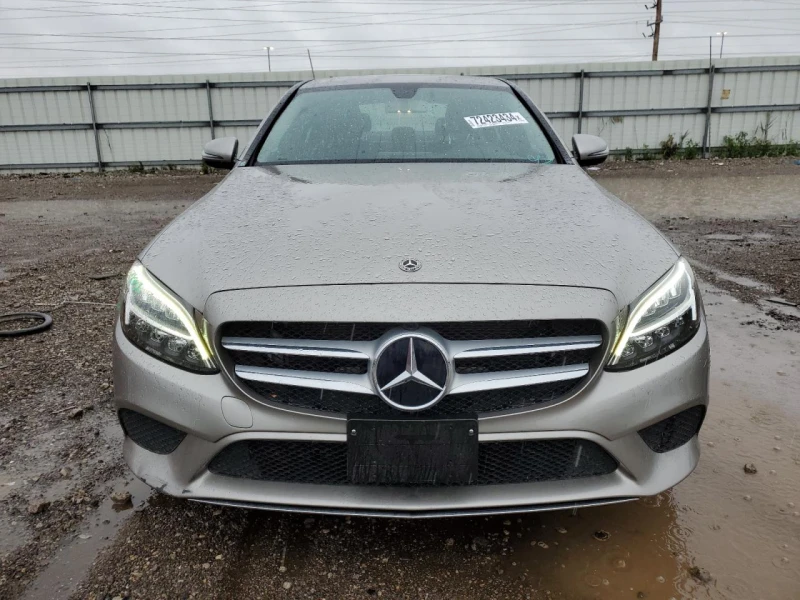 Mercedes-Benz C 300, снимка 5 - Автомобили и джипове - 47608975