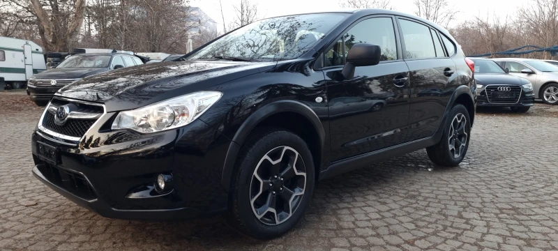 Subaru XV 1.6i * 4&#215;4* * ОБСЛУЖЕН* * СЕРВИЗНА ИСТОРИЯ* *, снимка 1 - Автомобили и джипове - 48787938