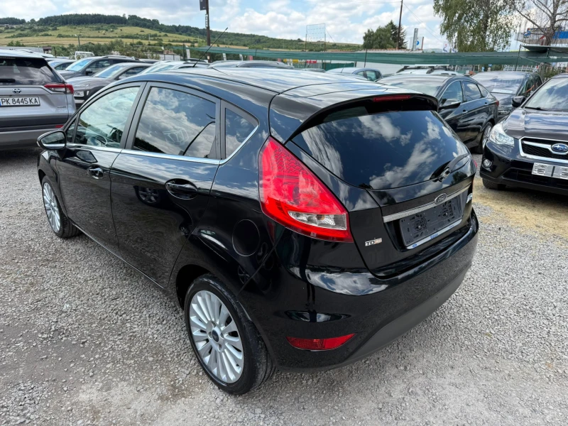 Ford Fiesta 1.6hdi* 90ks* Titanium* ТОР* , снимка 8 - Автомобили и джипове - 51000002