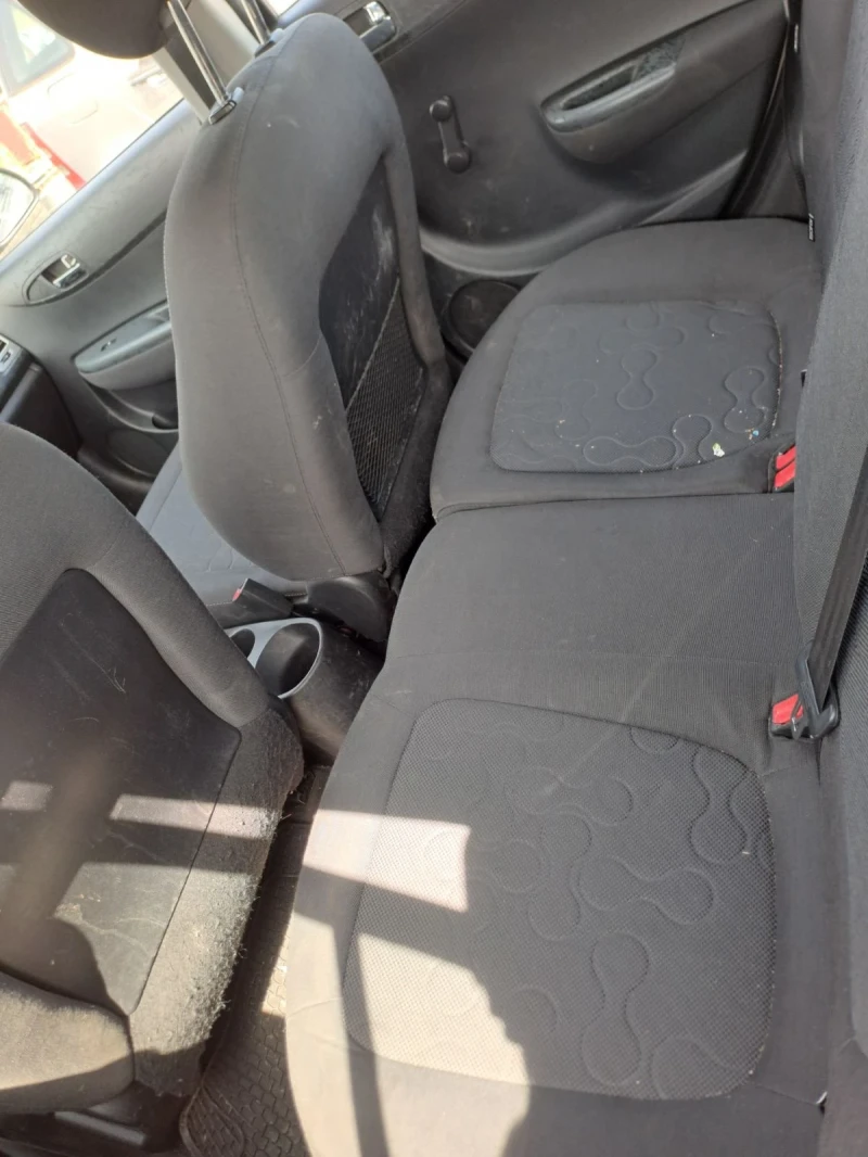 Hyundai I20 1.2i, снимка 5 - Автомобили и джипове - 51496284