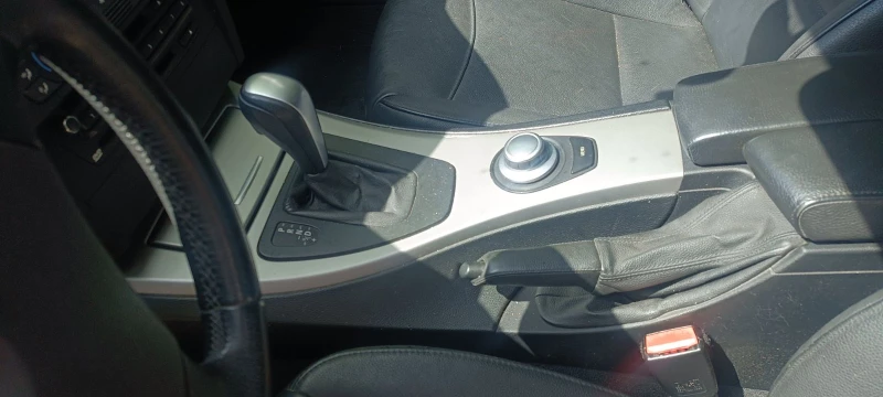 BMW 320, снимка 8 - Автомобили и джипове - 52325540